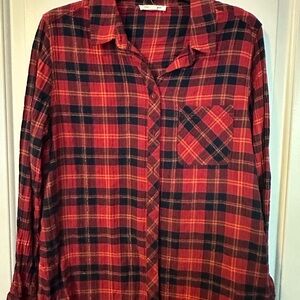 Beachlunchlounge Red and Blue Checkered Top